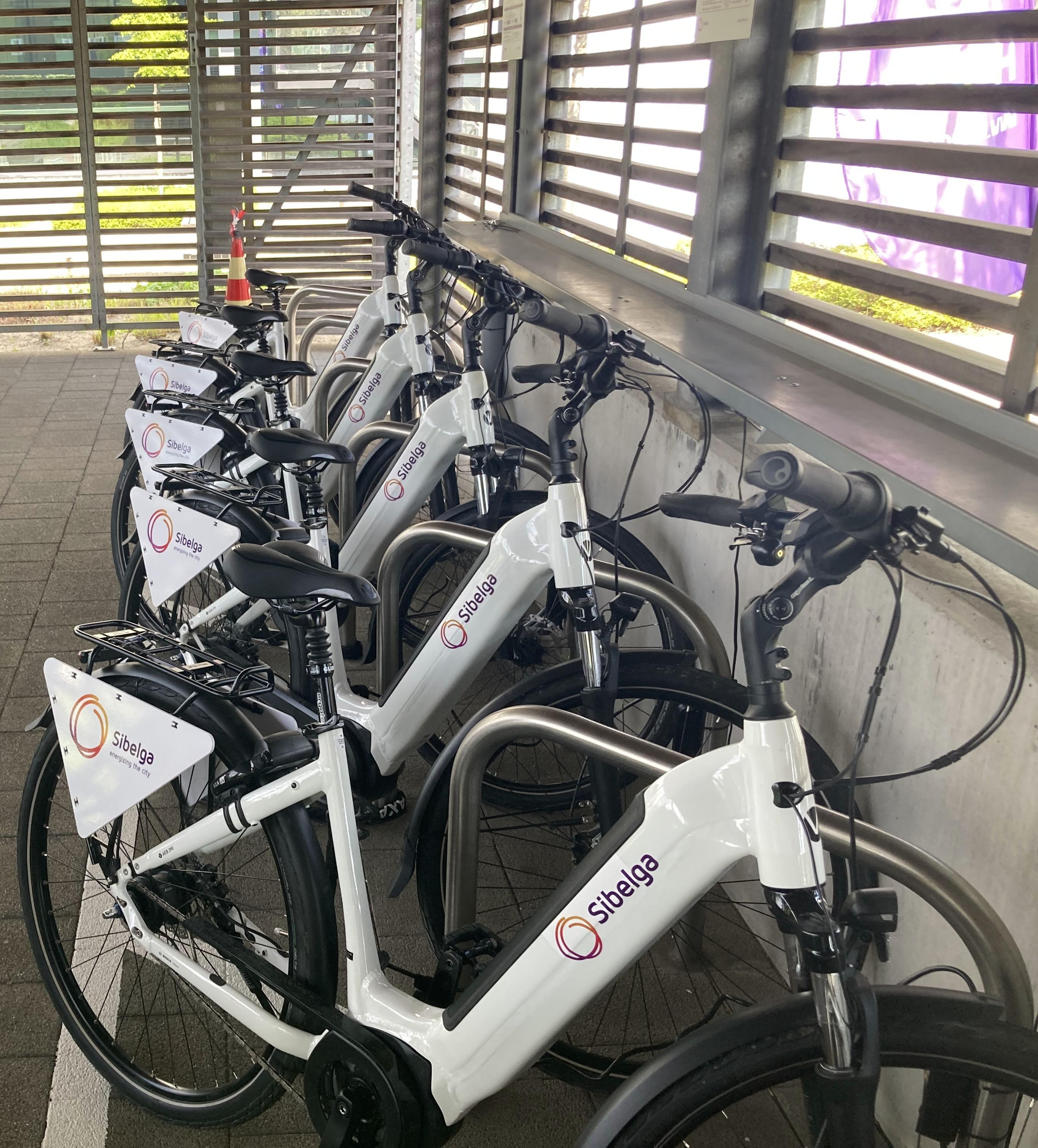 Shared bike parking for Sibelga.